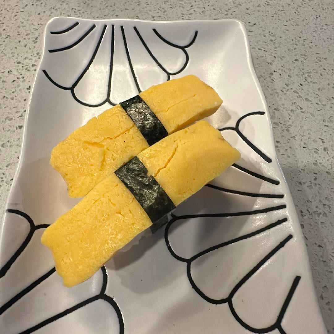 Tamago (Egg).