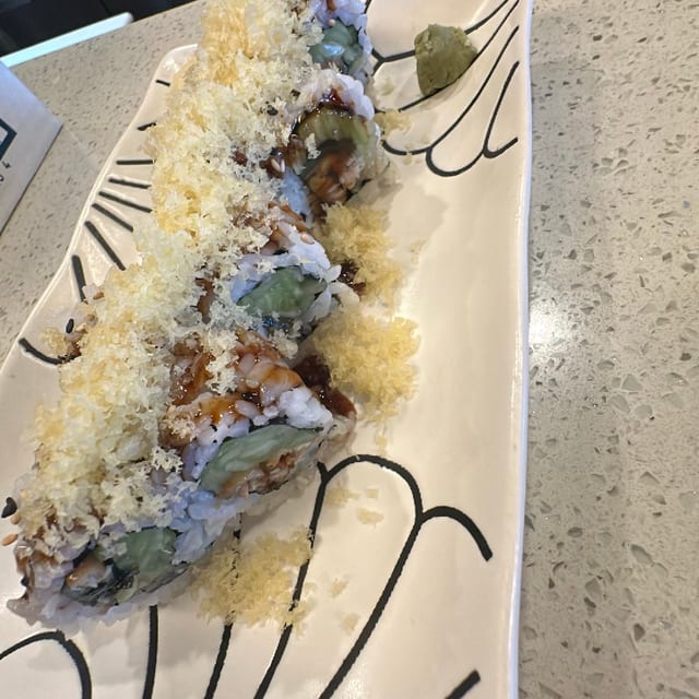 Eel Crunch Roll.