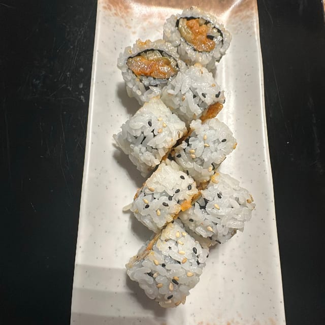 Spicy Yellowtail Roll.